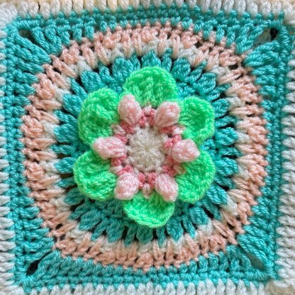 Colour Burst Flower Blanket