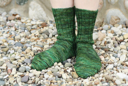 Cascading Leaves Socks in Dream in Color Everlasting Sock