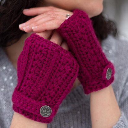 Heartstrings Fingerless Gloves