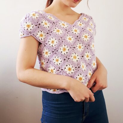 Daisy top