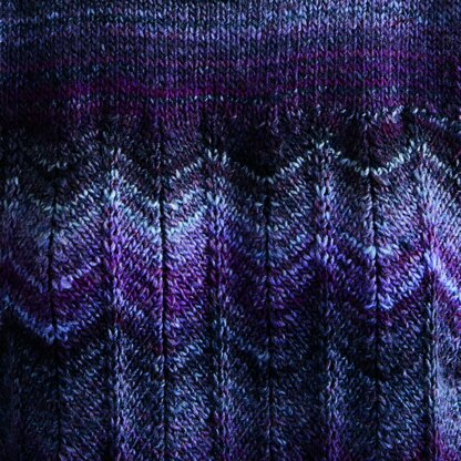 Sirdar 10713 Night Blooming Roll Neck PDF