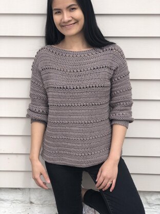 Scoop neck sweater