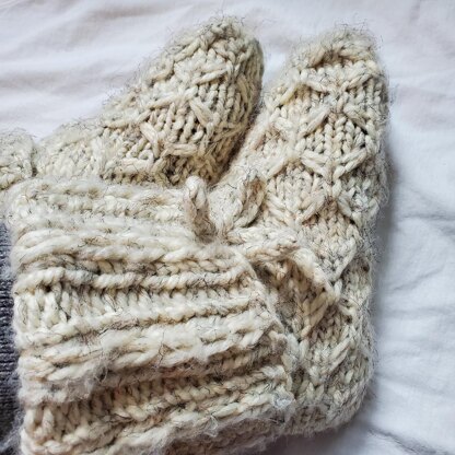 Honeycomb Slippers & Leg Warmers