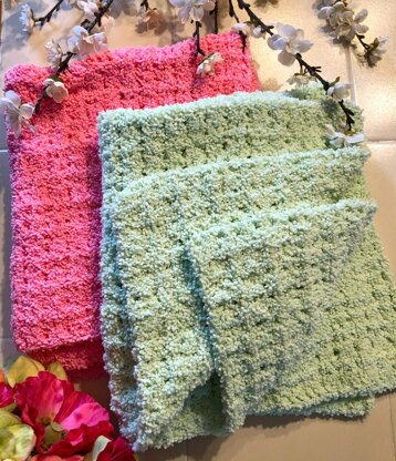 7-Hour Crochet Soft Bassinet Blanket