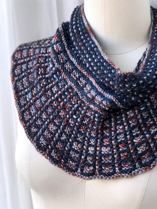 Dissent Cowl (knit)