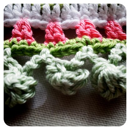 Border :: Pompom Edging