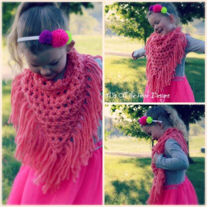 Bulky & Quick Fringed Triangle Scarf