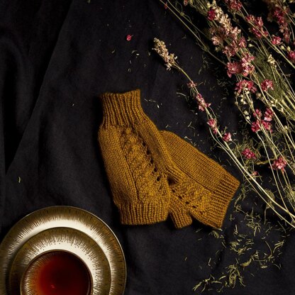 Amber Wheat Mitts