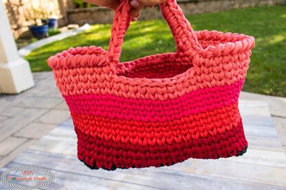 T-Shirt Yarn Bag Crochet pattern by Nicole Riley