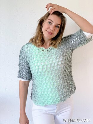 .Simple Scarfie T Shirt