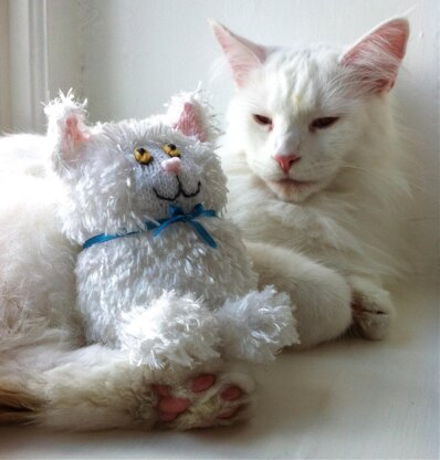 Shelf Cat Fluffy One