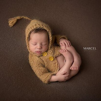 Baby hooded sweater