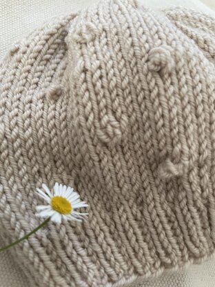 Rosebud Newborn Baby Hat BJ511