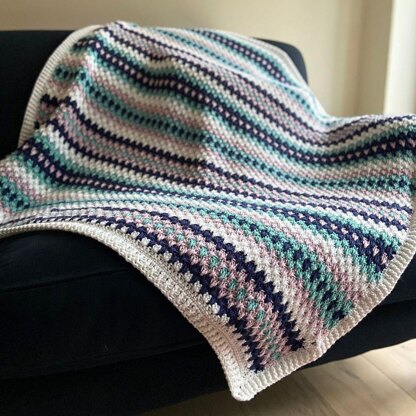 Alma - The Spiky Granny Blanket