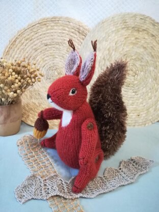 Knitted ginger brown squirrel