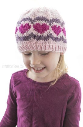 Scalloped Heart Hat