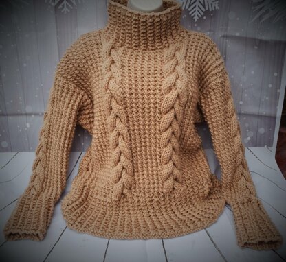 Sandy cable sweater
