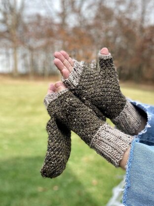 Fine Feather Mittens