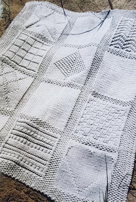 Patches crib - pram baby blanket