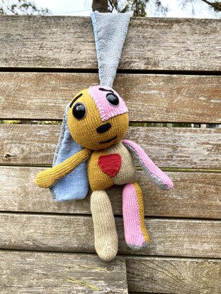 Pattern: knitted Lost Ollie, bunny from patches