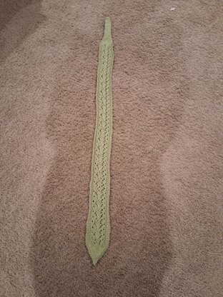 Lacy Neck Tie