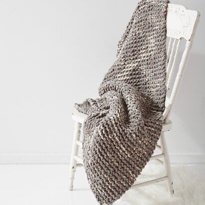 Cushy Garter Blanket in Bernat Blanket