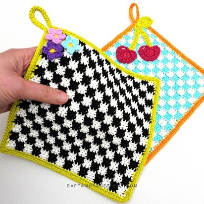 Checkered Potholder