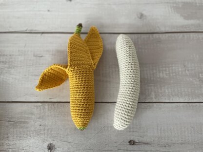 Banana Amigurumi Peeled & Unpeeled