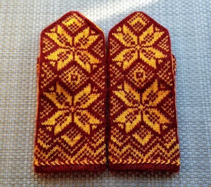 "Two Suns" Mittens