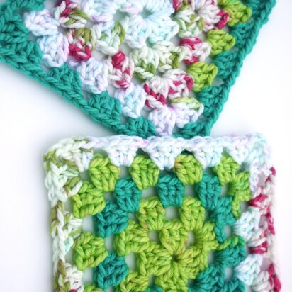 Bloom Chunky Basic Granny Square in Premier Yarns Bloom Chunky - Downloadable PDF