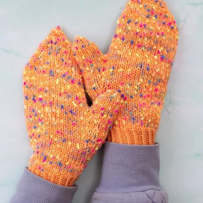 Sprinkle Mittens in Universal Yarn Uptown Bamboo DK & Bella Pom Pom - 2700 PDF