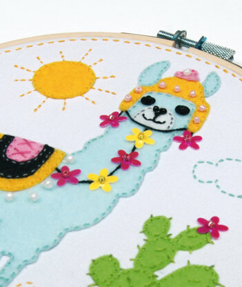 Vervaco Felt Printed Embroidery Kit with Frame: Llama
