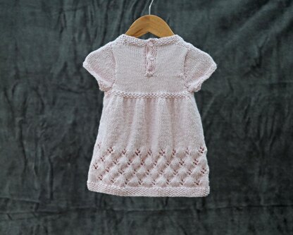 P121 Children's Dress