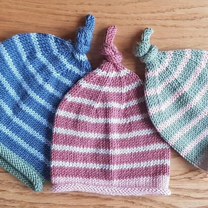 Contrast Stripe Knotted Baby Beanie