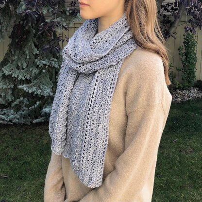 Cozy Cable Lace Scarf