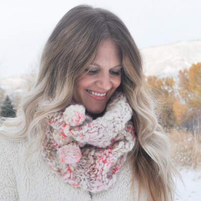 Snowball Blossom Cowl