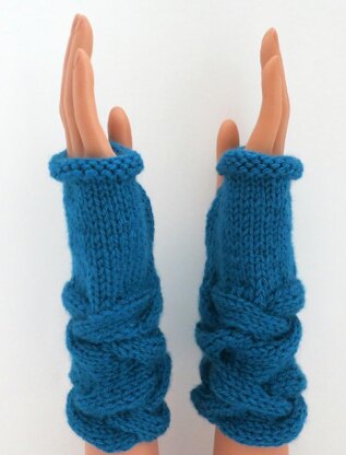 Camille's French Braid Fingerless Mittens