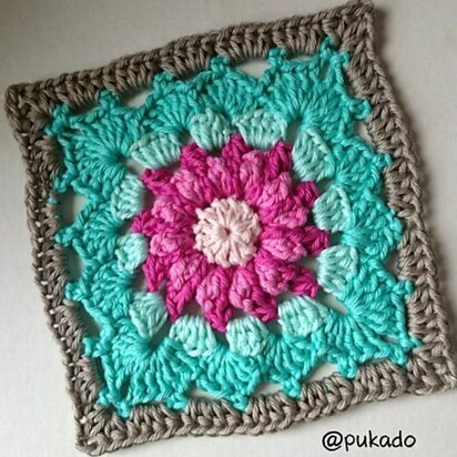 Crochet Mood Blanket 2014 - June Square - by Pukado