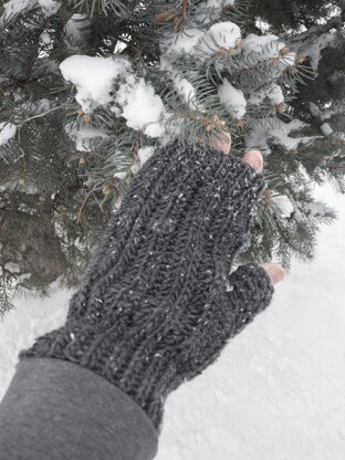 PapioCreek Rib Stitch Fingerless Gloves