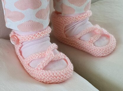 Cecilia - 4ply baby sandals