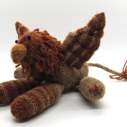 Herodotus the Griffin - knitting pattern