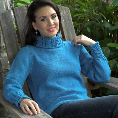 Plymouth Yarn 2658 Women's Cable Detail Pullover PDF
