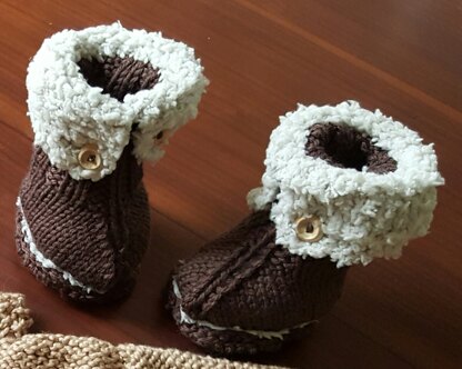 My little knits - baby ugg booties