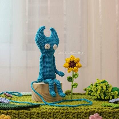 Blue Yarn Spirit-Inspired Amigurumi Pattern (Blue Version) – Digital PDF