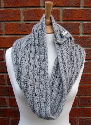 Rib Lace Scarf/Cowl