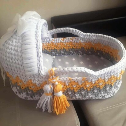 DIAMOND BABY BASKET