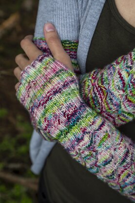 In the Garden Armwarmers