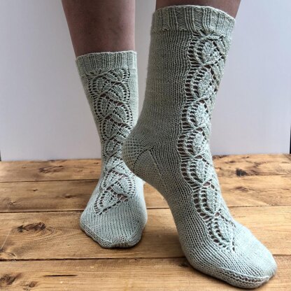 Summer Vine Socks