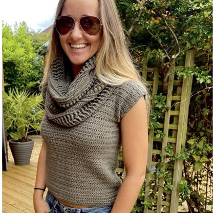 Cashmerino top & cowl set