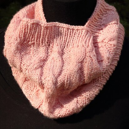 Salt Water Taffy Cowl